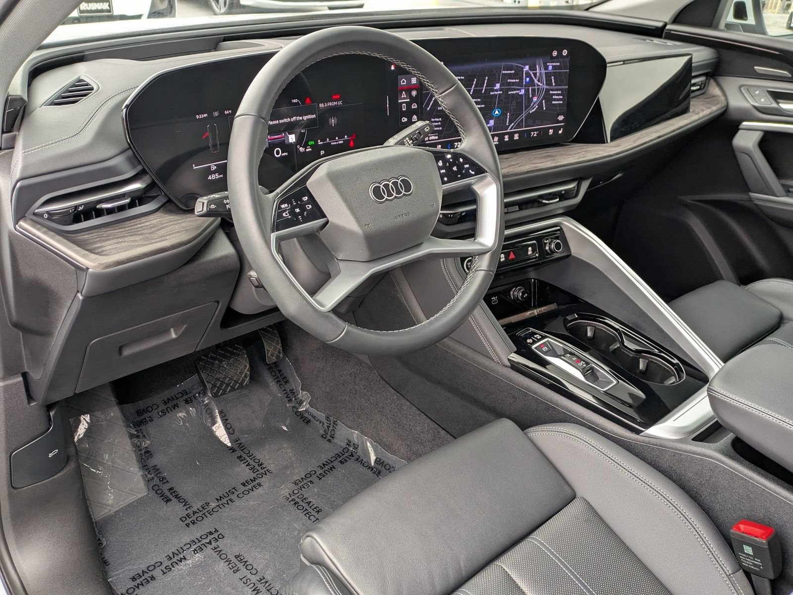 Used 2025 Audi Q5 Premium Plus w/ Premium Plus AWD/4WD image 15