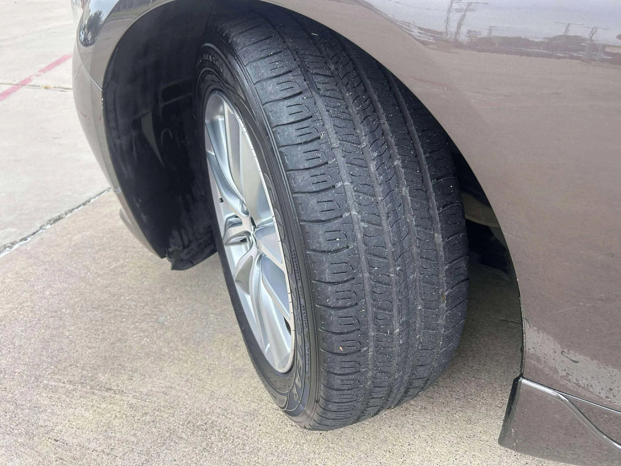 Used 2017 INFINITI Q50 3.0t Premium w/ 3.0T Premium Plus Package image 26