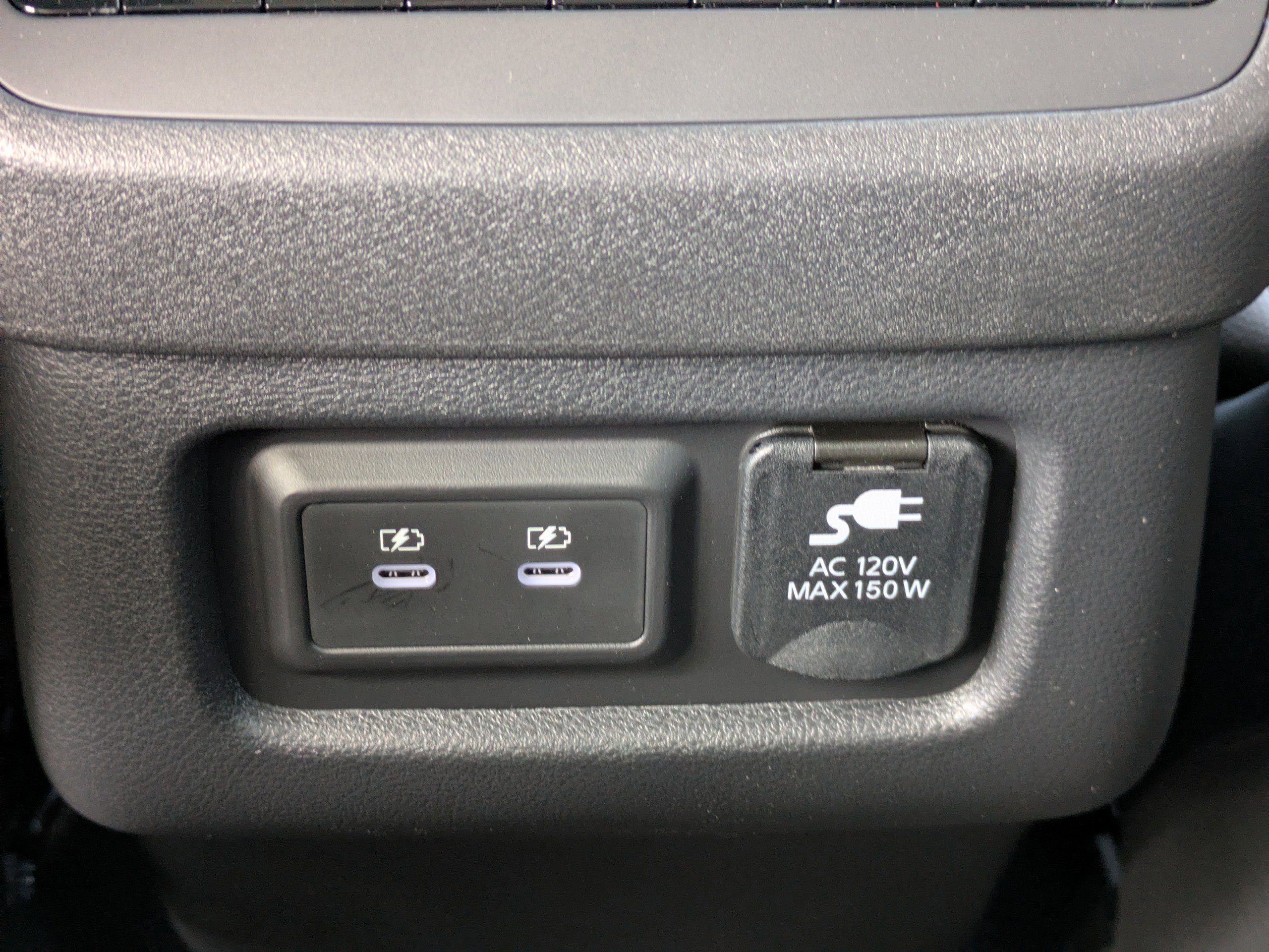 New 2026 Nissan Pathfinder Platinum FWD image 18