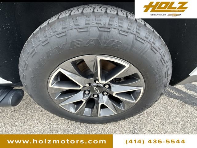 Certified 2022 Chevrolet Suburban Z71 image 32