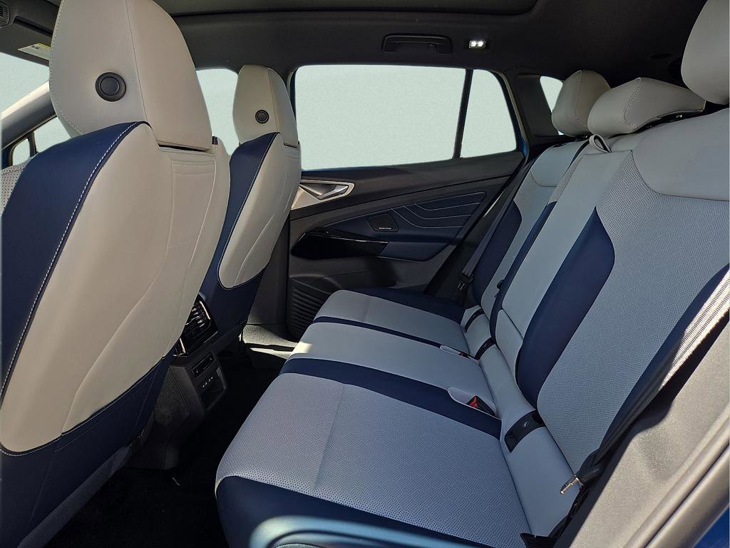 New 2026 Volkswagen ID.4 Pro S Plus AWD/4WD image 11
