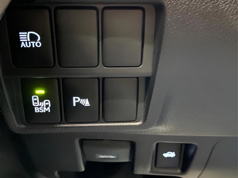 Used 2020 Lexus IS 350 F Sport w/ F Sport Package image 22