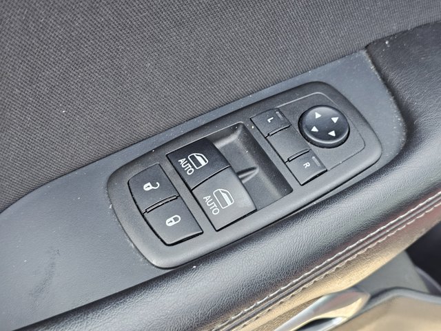 Used 2019 Dodge Challenger GT w/ Driver Convenience Group AWD/4WD image 17