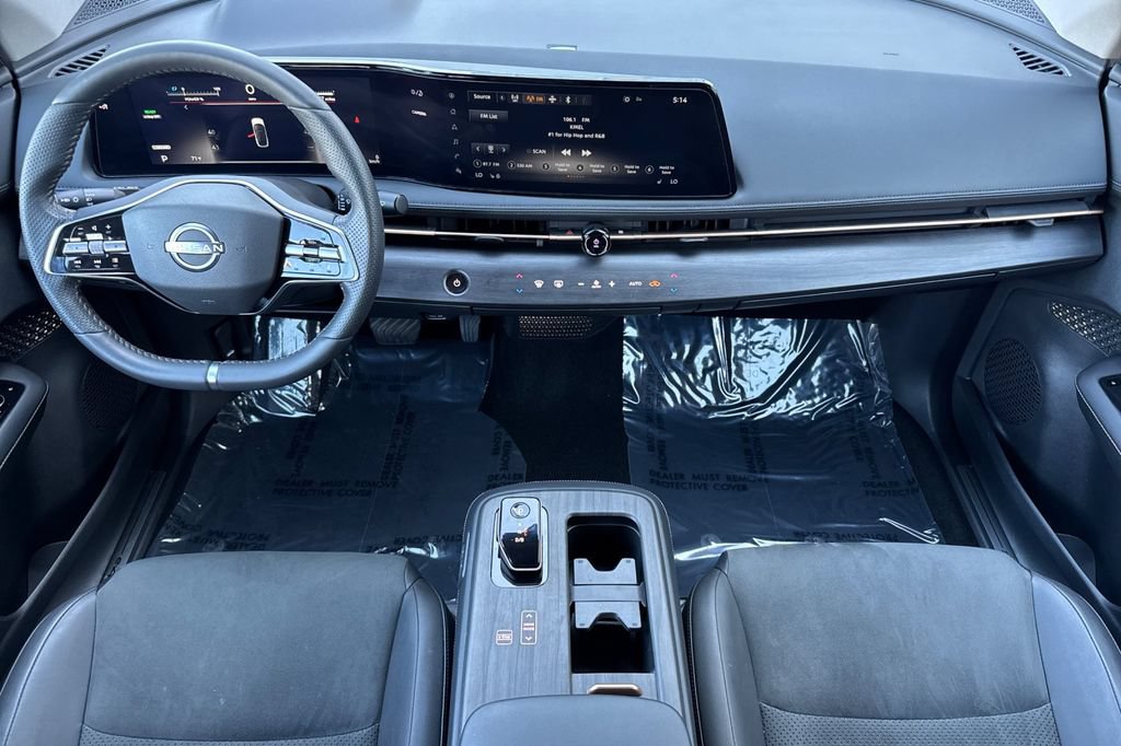 Used 2024 Nissan Ariya AWD image 12