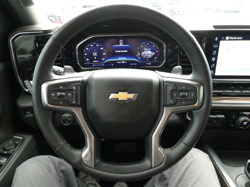 Certified 2025 Chevrolet Silverado 1500 LT AWD/4WD image 34