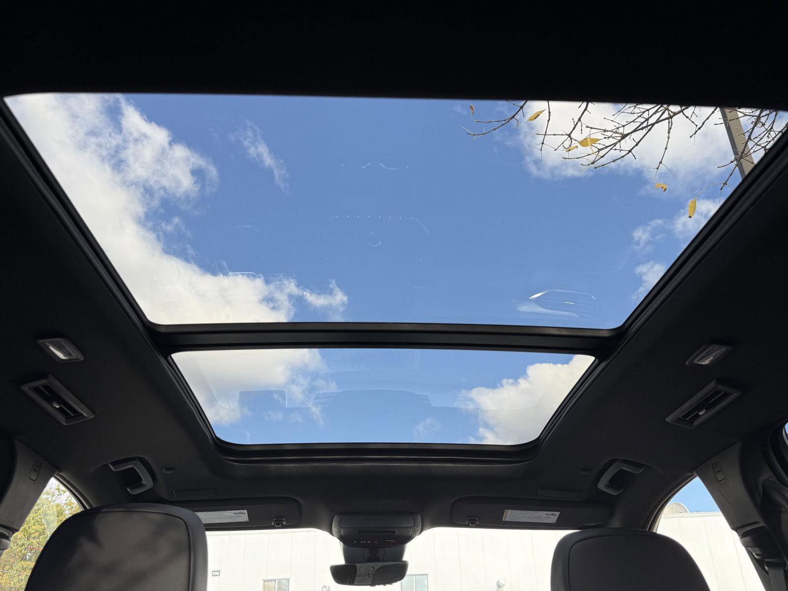 New 2026 GMC Acadia AT4 w/ Super Cruise Package image 32