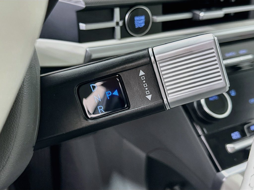 New 2027 Hyundai Santa Fe SEL FWD image 14