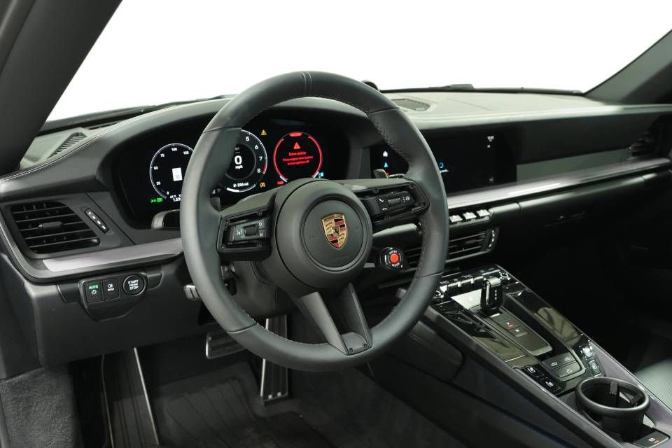 Certified 2026 Porsche 911 Carrera image 4