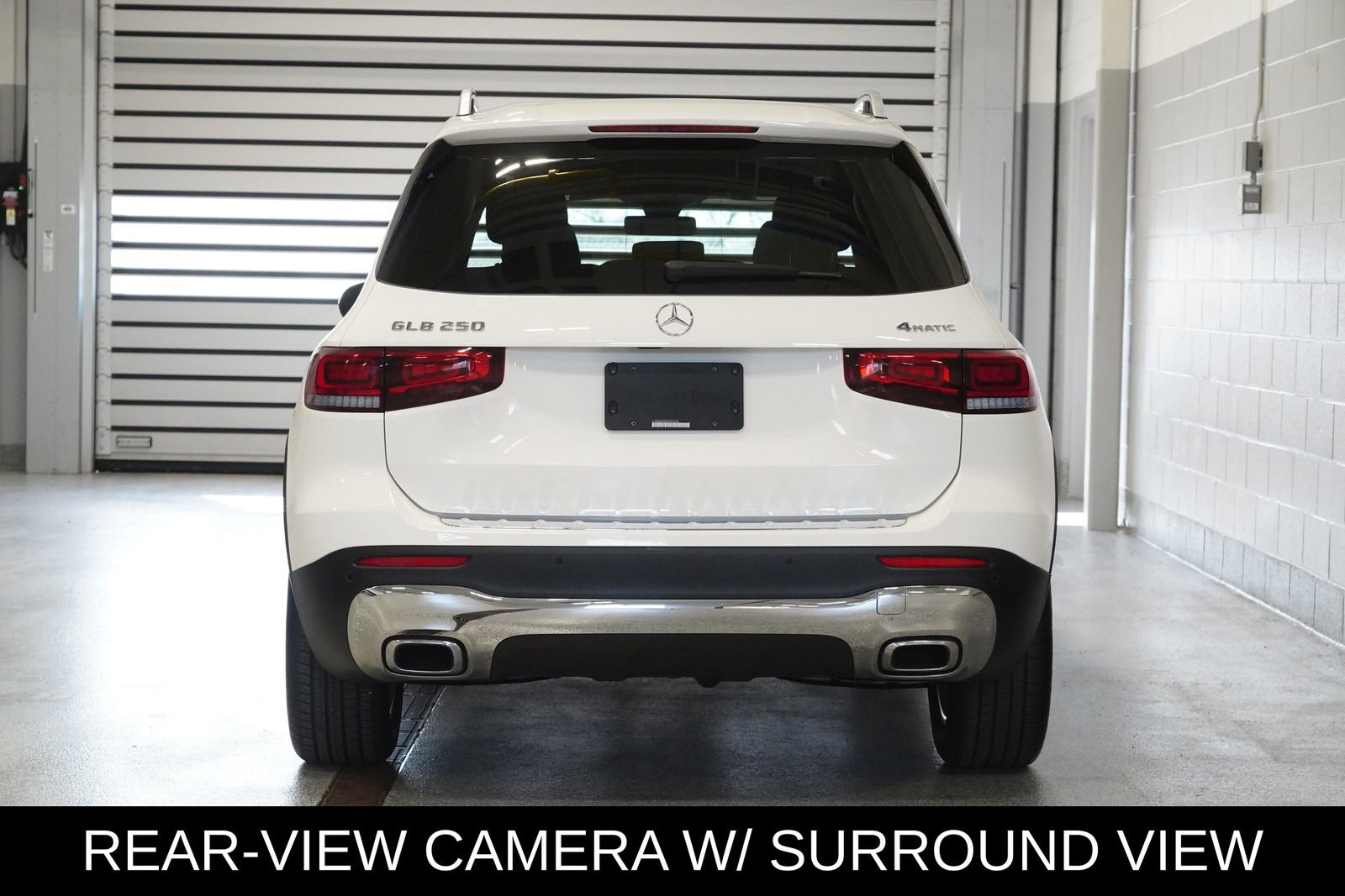 Used 2023 Mercedes-Benz GLB 250 4MATIC image 5