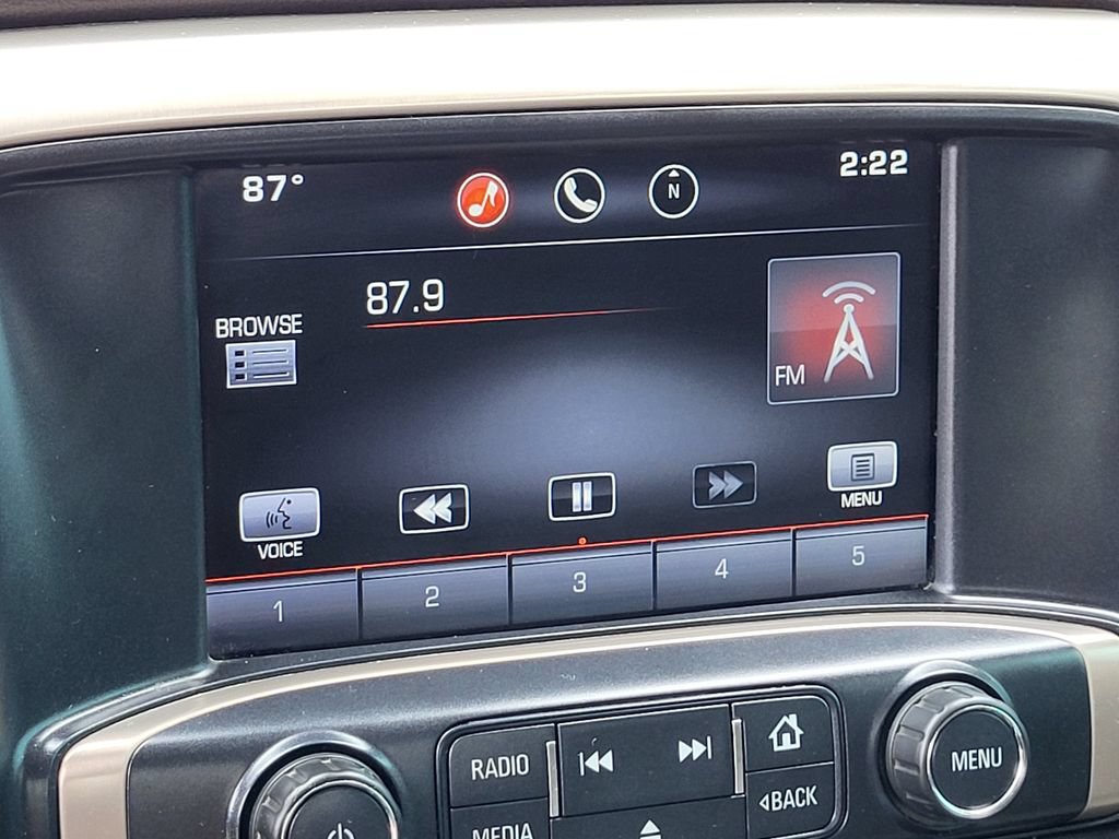 Used 2015 GMC Sierra 2500 Denali w/ Duramax Plus Package AWD/4WD image 18