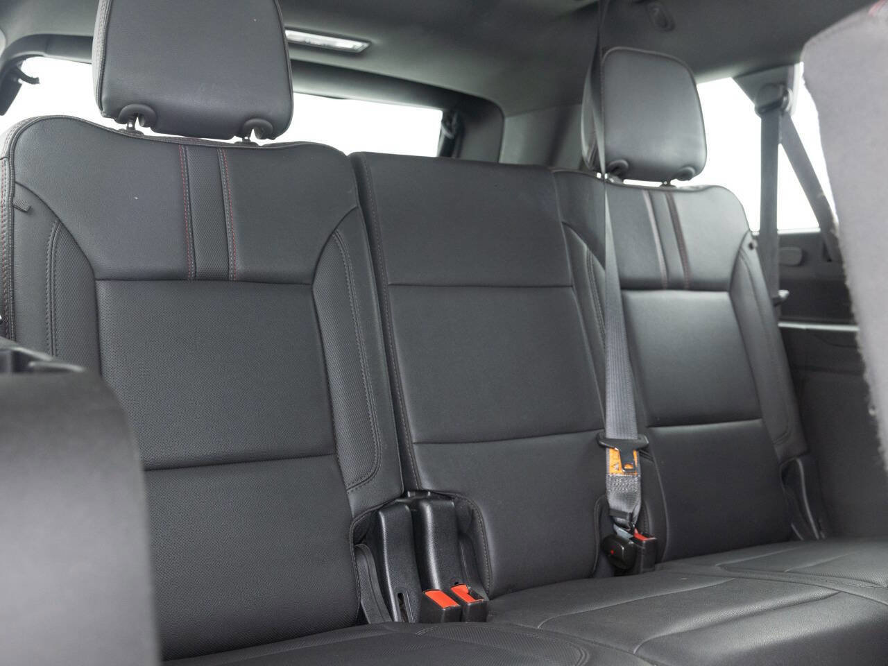 Used 2023 Chevrolet Suburban RST image 35