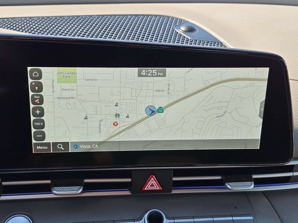 Used 2025 Hyundai Elantra SEL FWD image 17