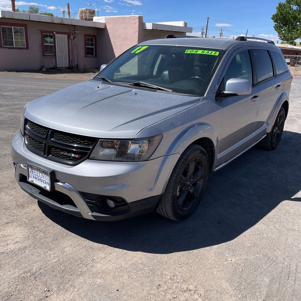 Used 2018 Dodge Journey Crossroad AWD/4WD image 2