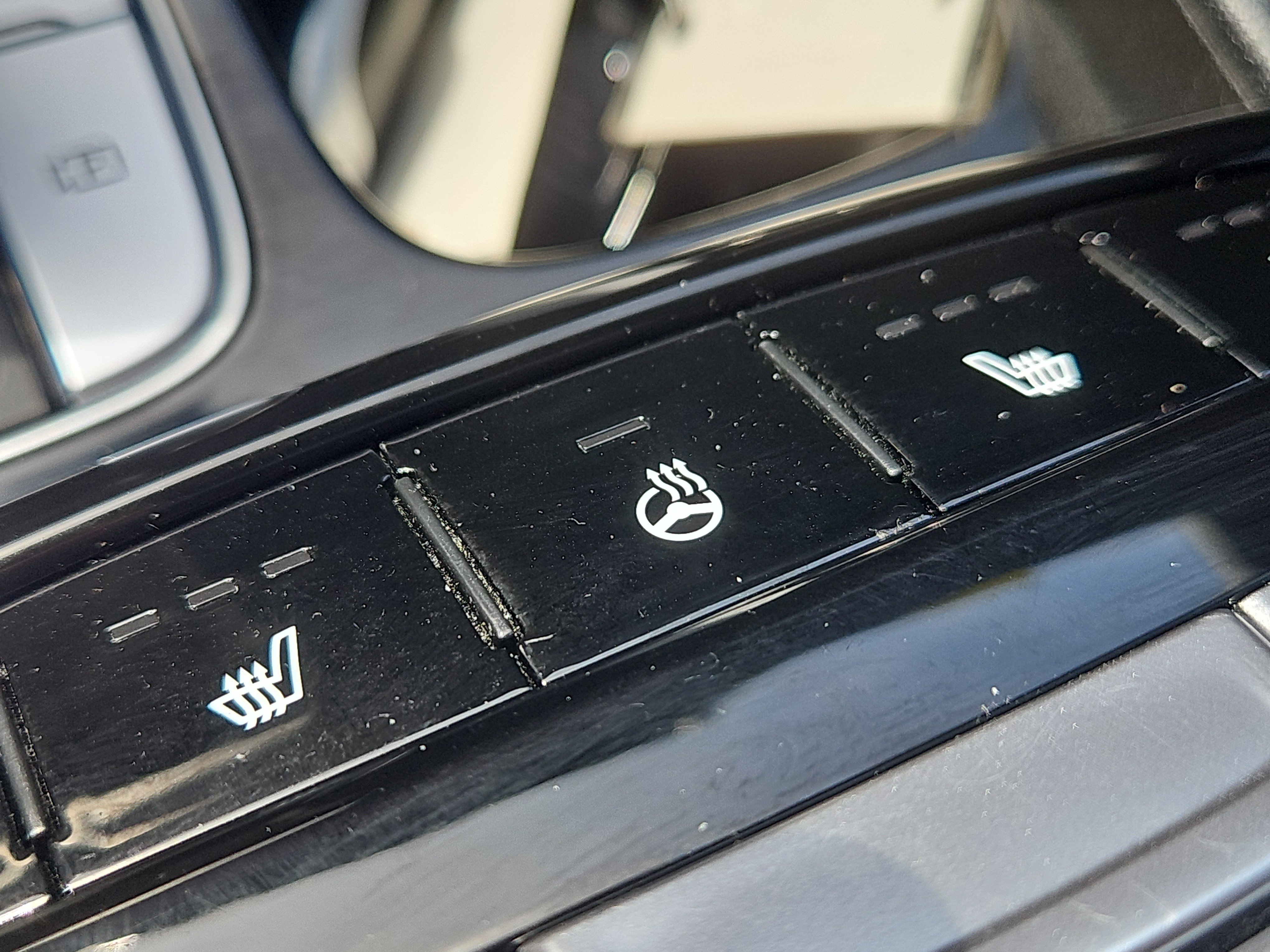 Used 2024 Hyundai Santa Cruz Limited image 14