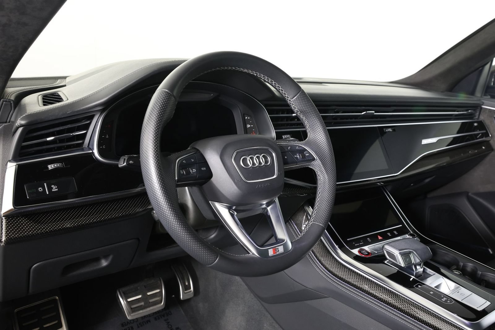 Used 2022 Audi SQ8 Prestige AWD/4WD image 18