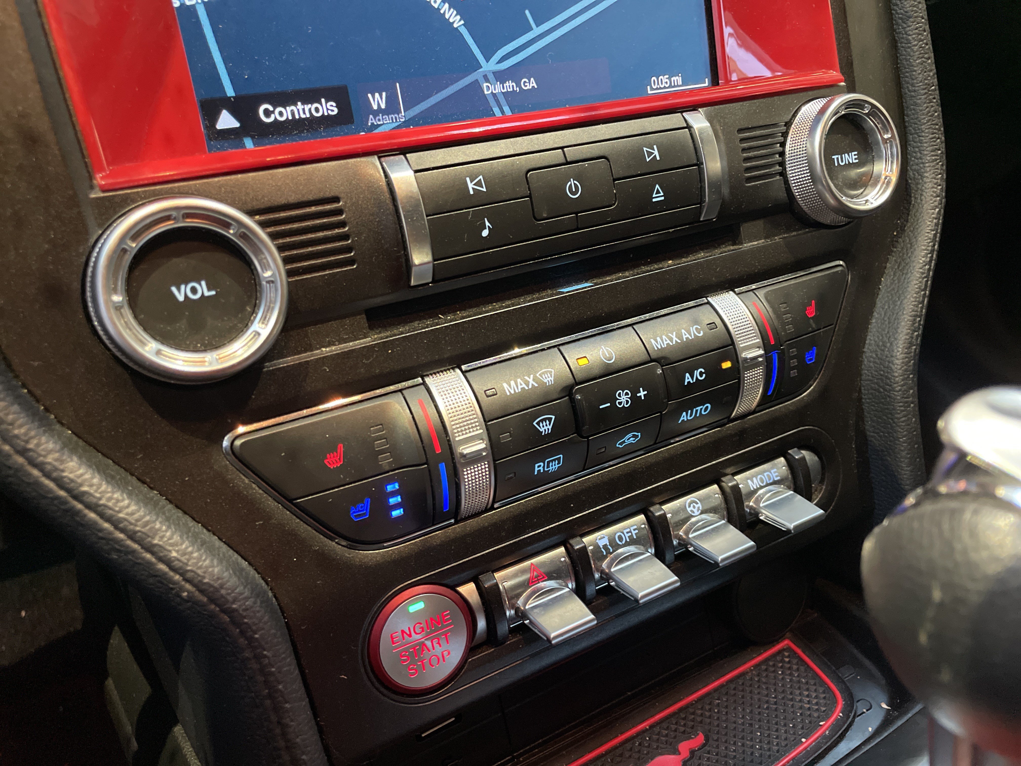 Used 2019 Ford Mustang GT Premium w/ Ford Safe & Smart Package RWD image 30
