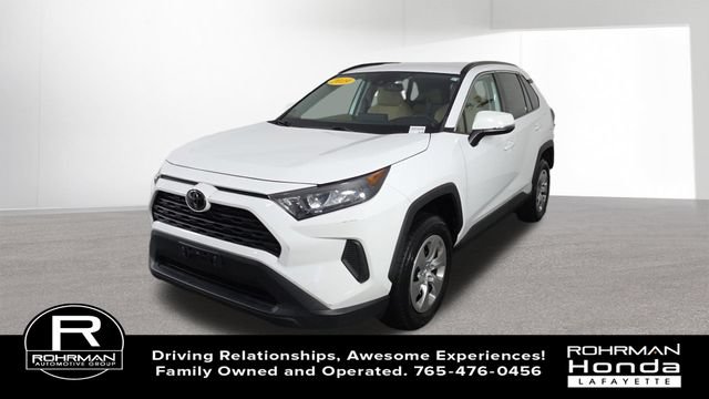 Used 2019 Toyota RAV4 LE w/ All Weather Liner Package FWD image 4