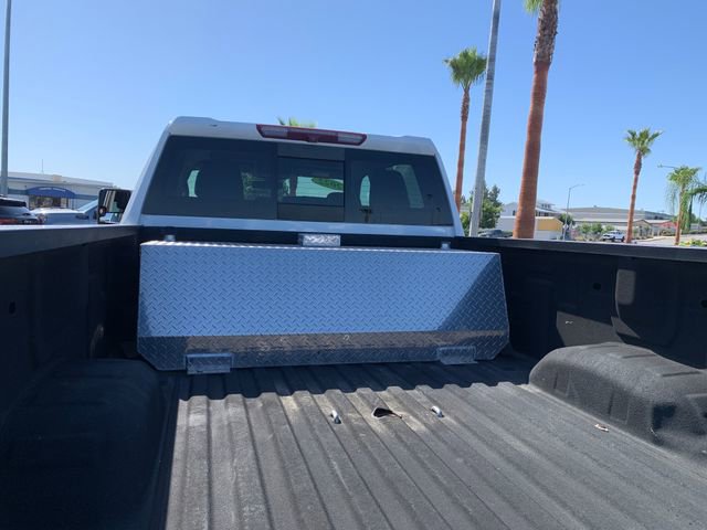 Used 2022 GMC Sierra 3500 SLT w/ SLT Preferred Package AWD/4WD image 11