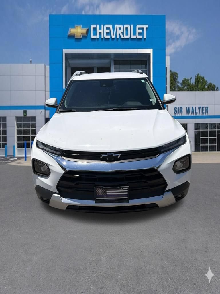 Used 2021 Chevrolet TrailBlazer LT w/ Convenience Package FWD image 4