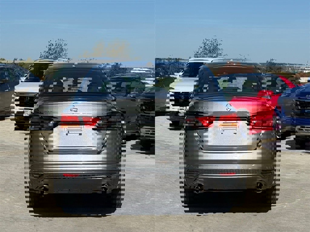 Used 2023 Nissan Altima 2.5 SL image 6