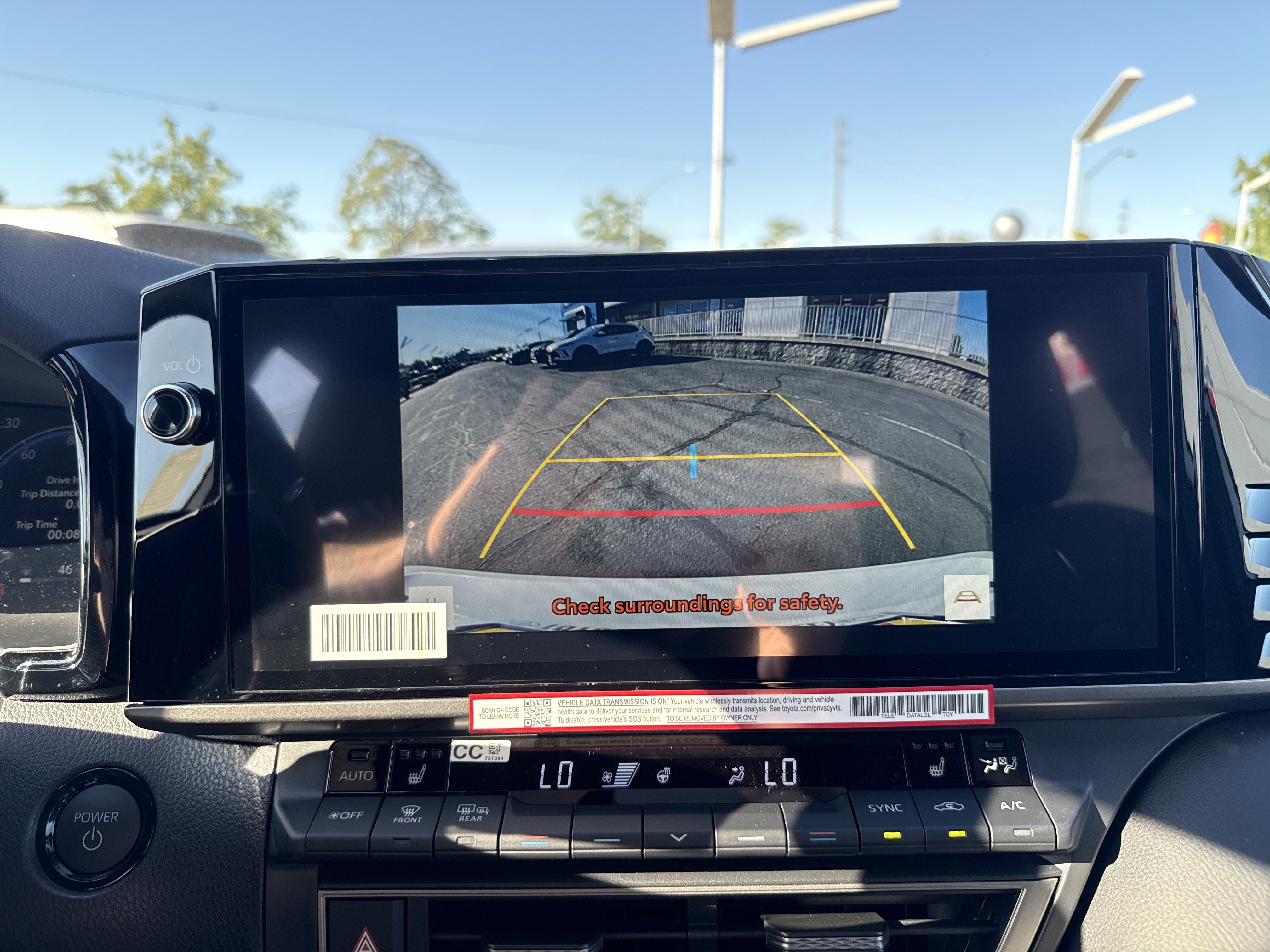 New 2026 Toyota Camry Hybrid FWD image 16