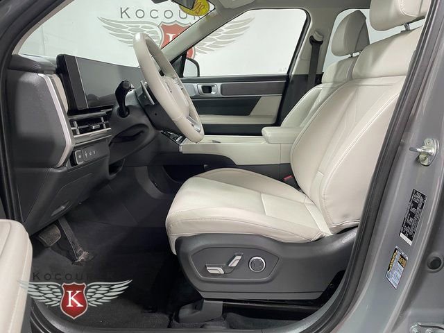 Used 2024 Hyundai Santa Fe SEL image 12