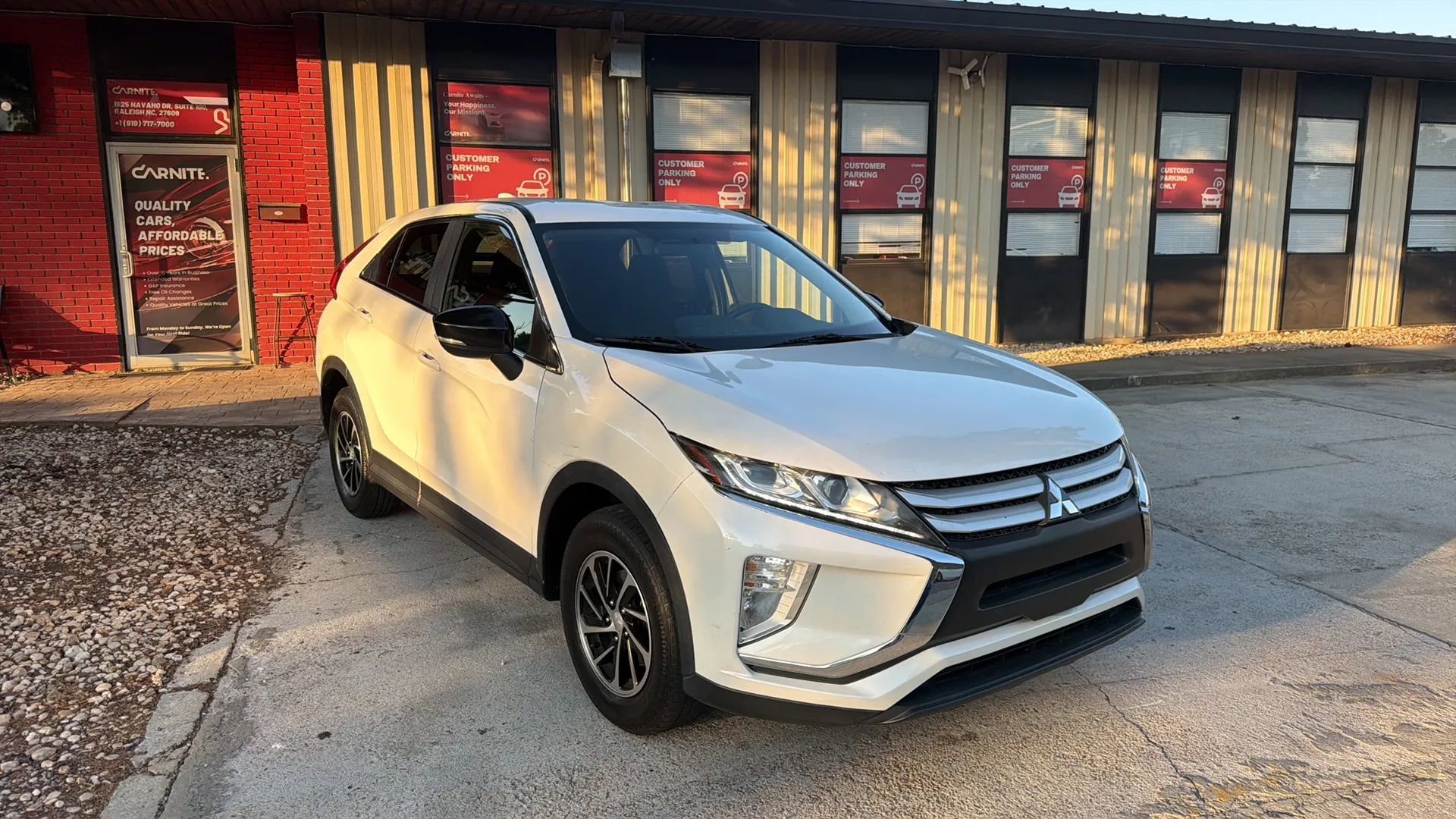 Used 2020 Mitsubishi Eclipse Cross ES image 9