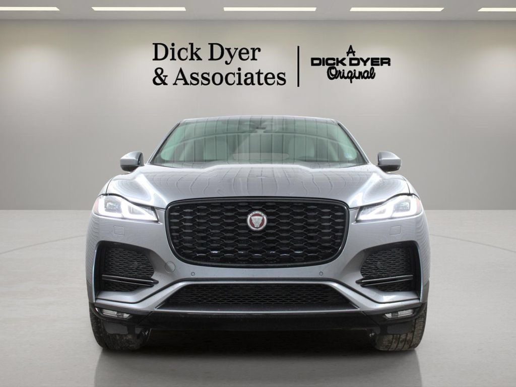 Used 2022 Jaguar F-PACE S AWD/4WD image 4