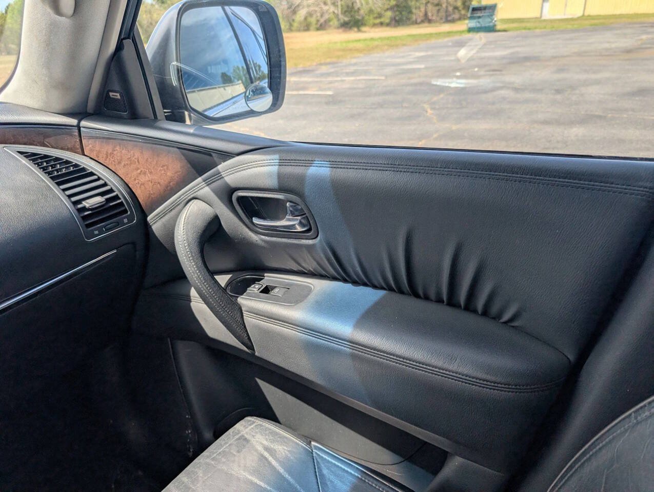 Used 2012 INFINITI QX56 4WD w/ Deluxe Touring Pkg image 37