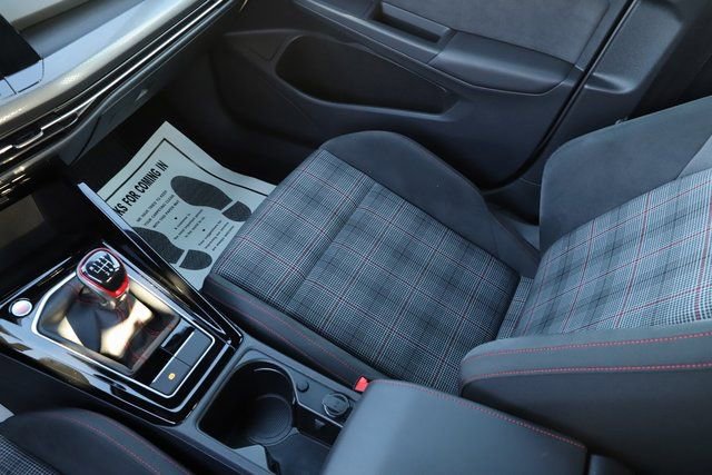 Used 2023 Volkswagen GTI Autobahn image 27
