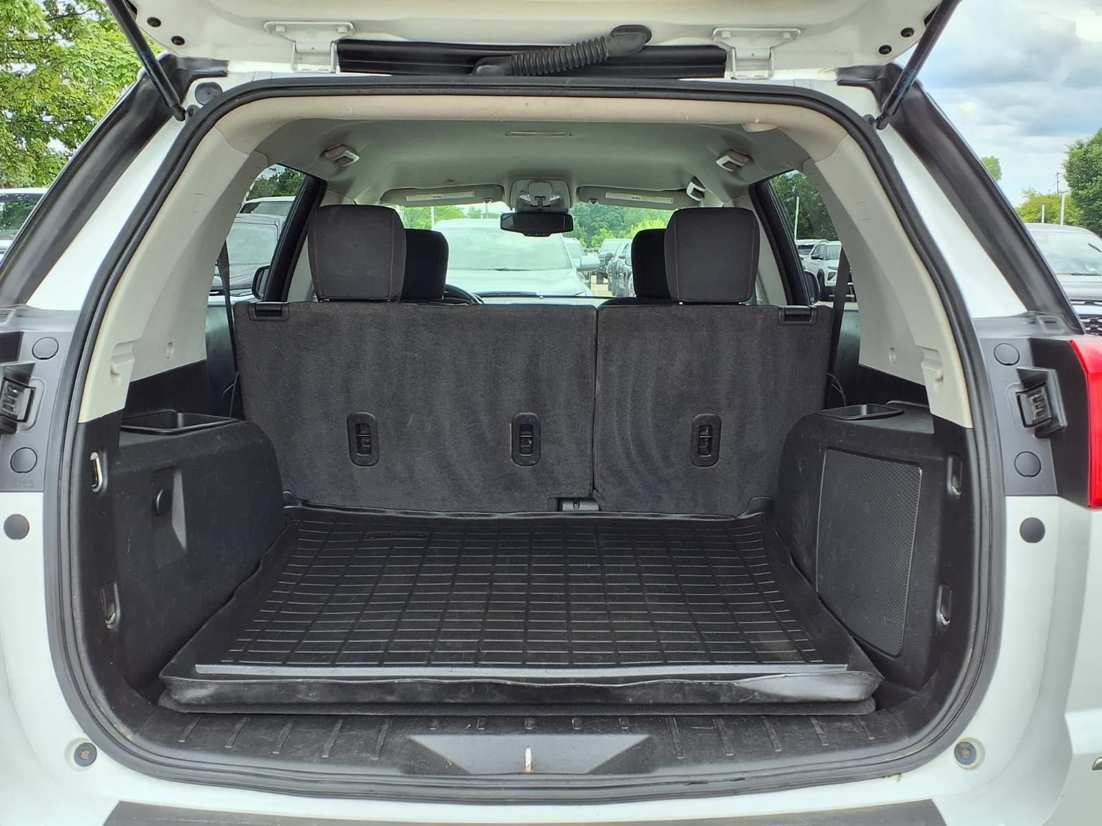 Used 2016 GMC Terrain SLE w/ Convenience Package AWD/4WD image 10