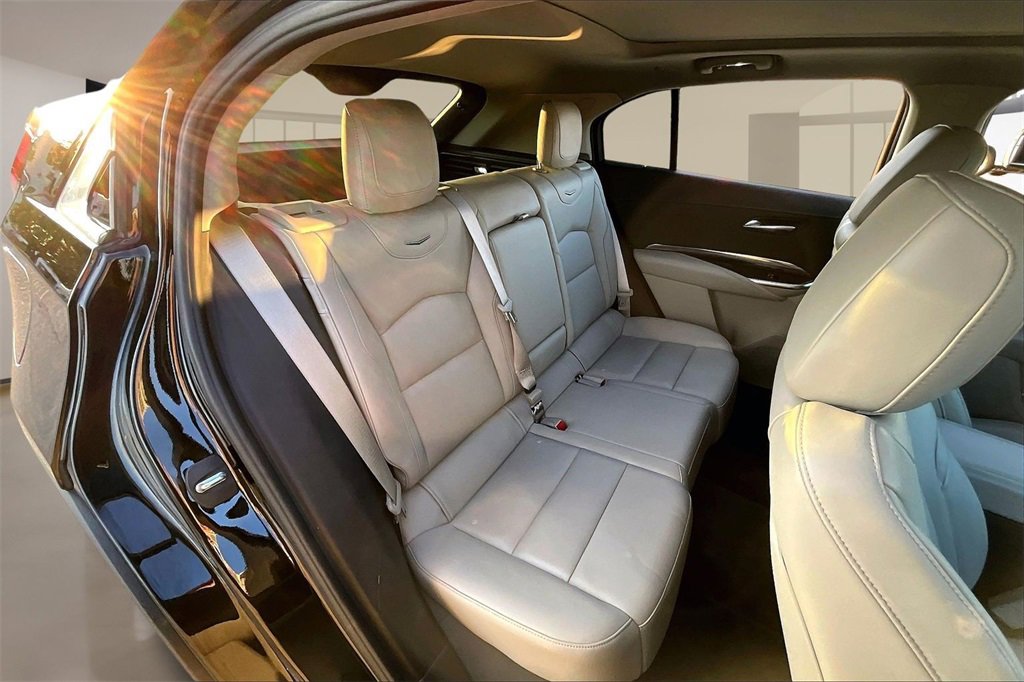 Used 2023 Cadillac XT4 Luxury w/ Cold Weather Package image 26
