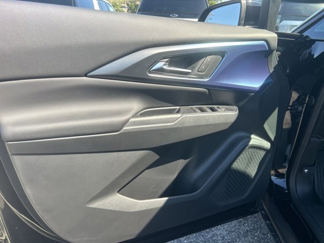 New 2026 Chevrolet Equinox EV LT image 11