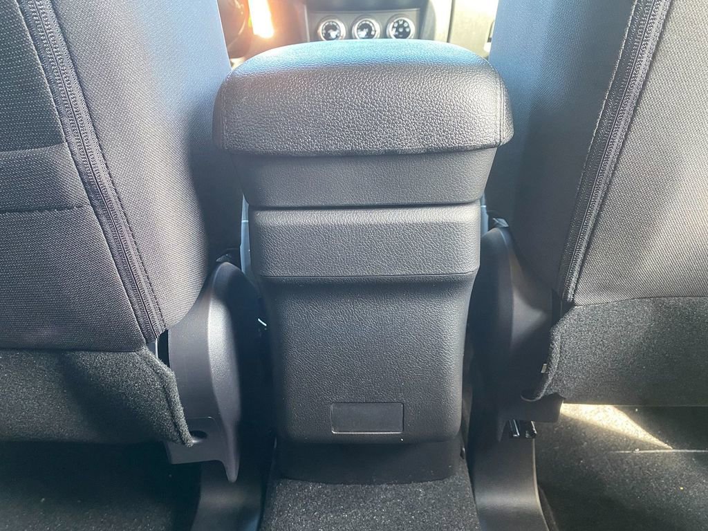 New 2025 Mitsubishi Outlander Sport ES image 26