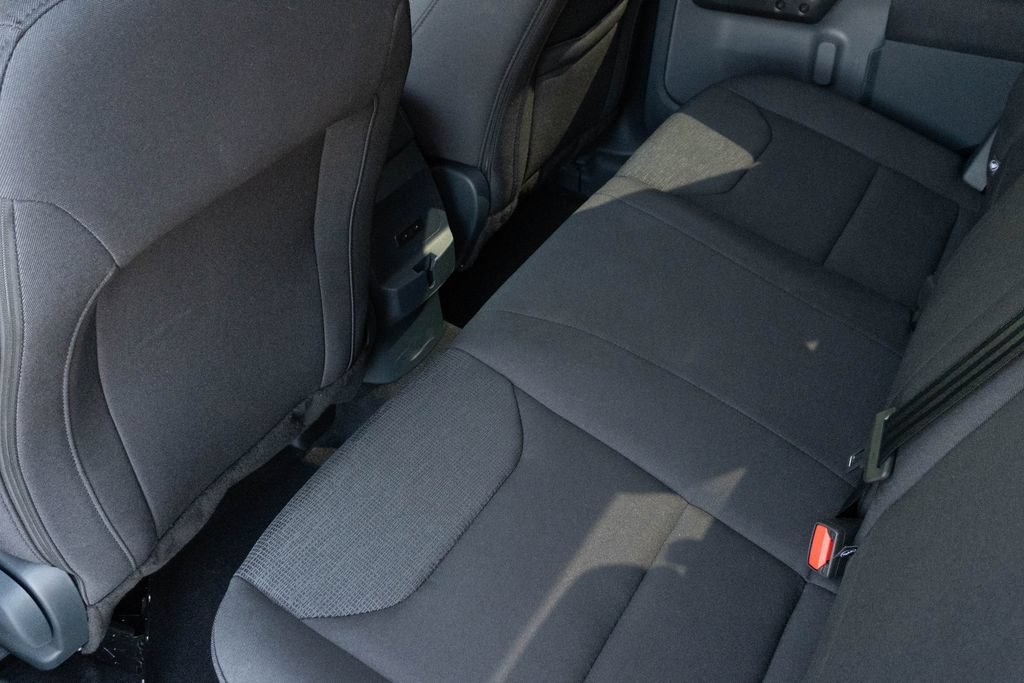 Used 2025 Ford Maverick XL FWD image 17