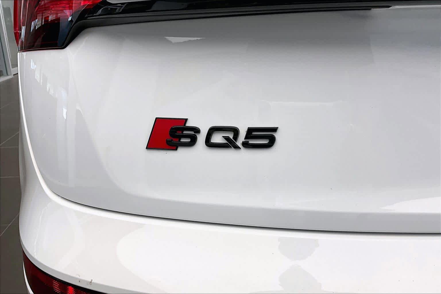 Certified 2023 Audi SQ5 Premium Plus w/ Premium Plus Package image 32