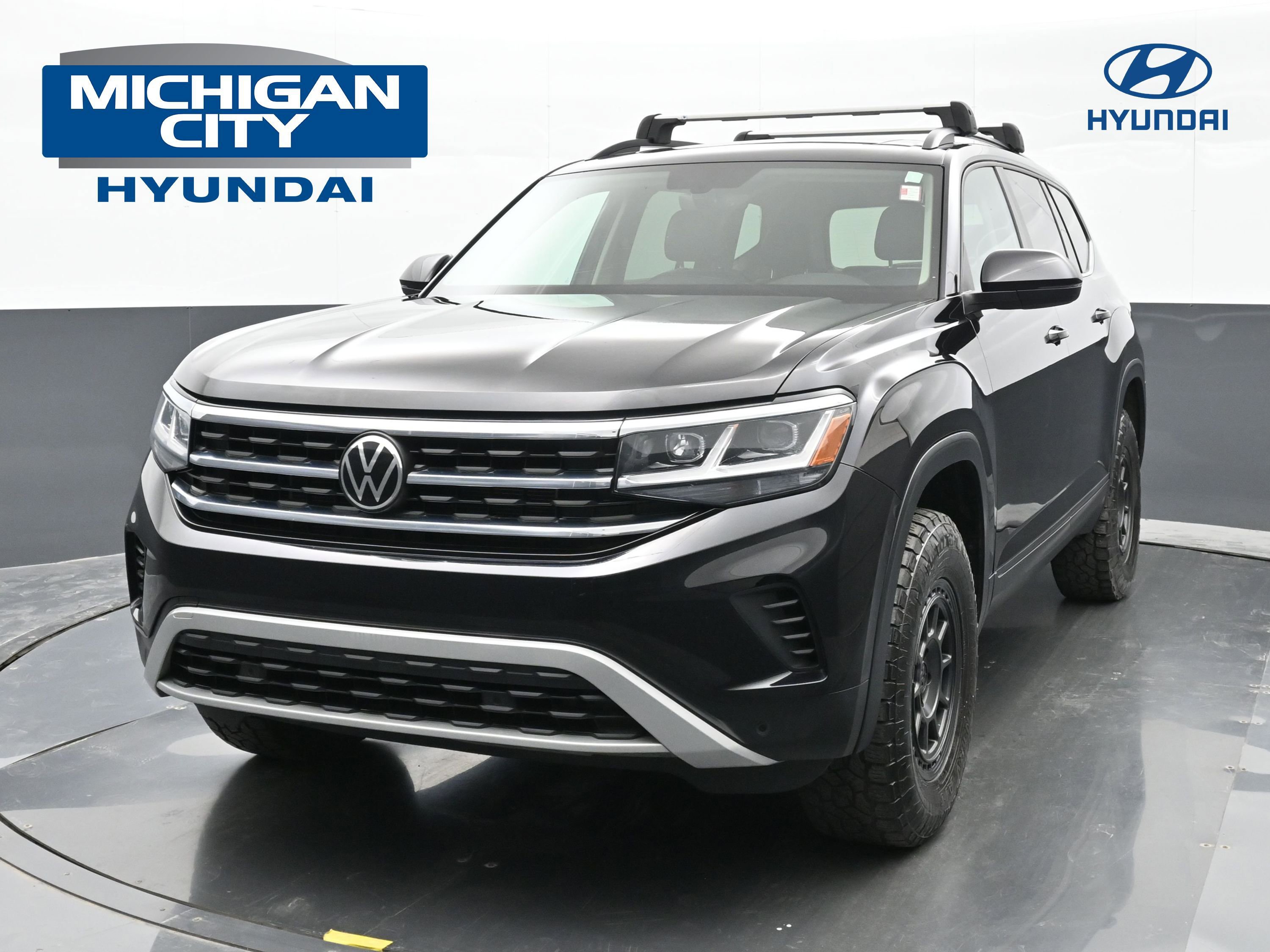 Used 2021 Volkswagen Atlas SE w/ Panoramic Sunroof Package AWD/4WD image 1