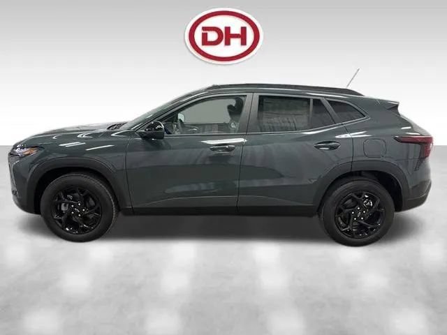 New 2026 Chevrolet Trax LT w/ Driver Confidence Package FWD image 8