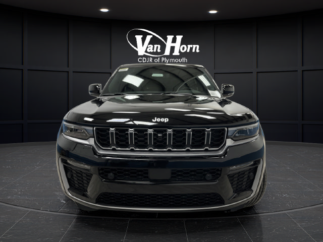 New 2026 Jeep Grand Cherokee Limited w/ Luxury Tech Group II AWD/4WD image 12