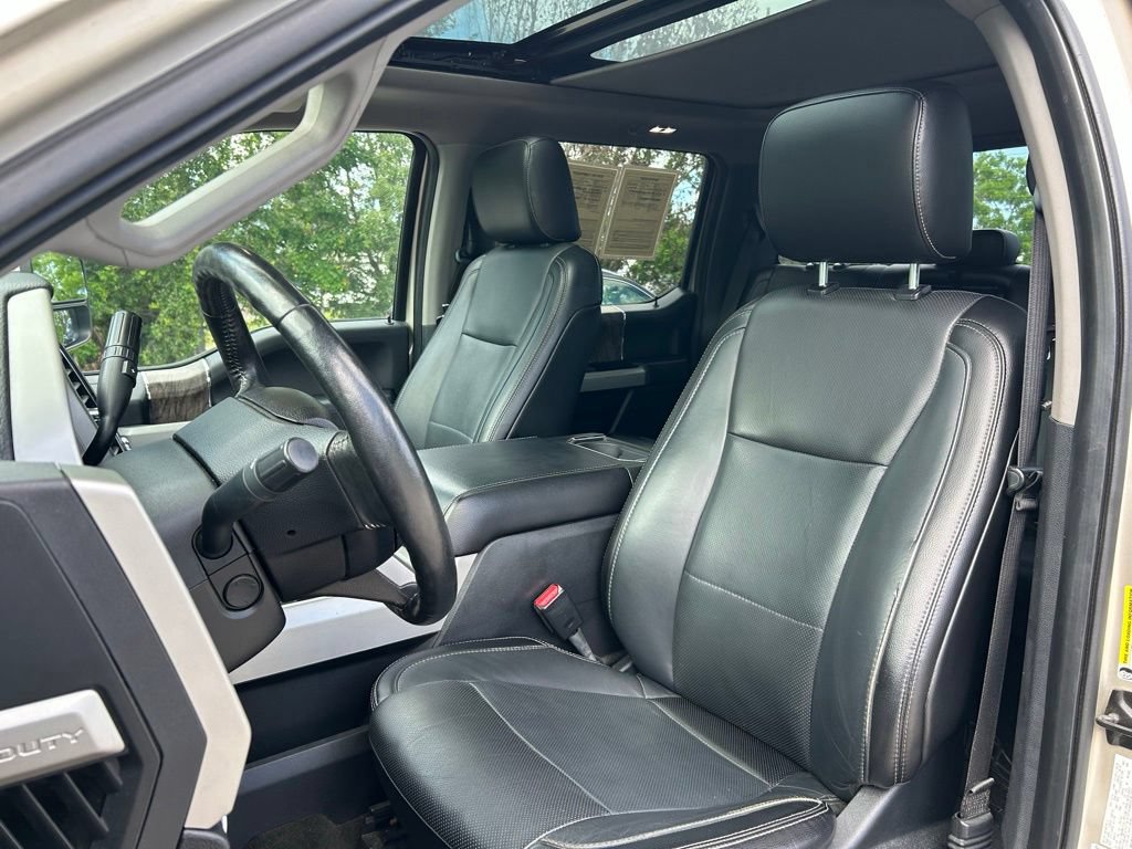 Used 2017 Ford F350 Lariat w/ Lariat Ultimate Package AWD/4WD image 18