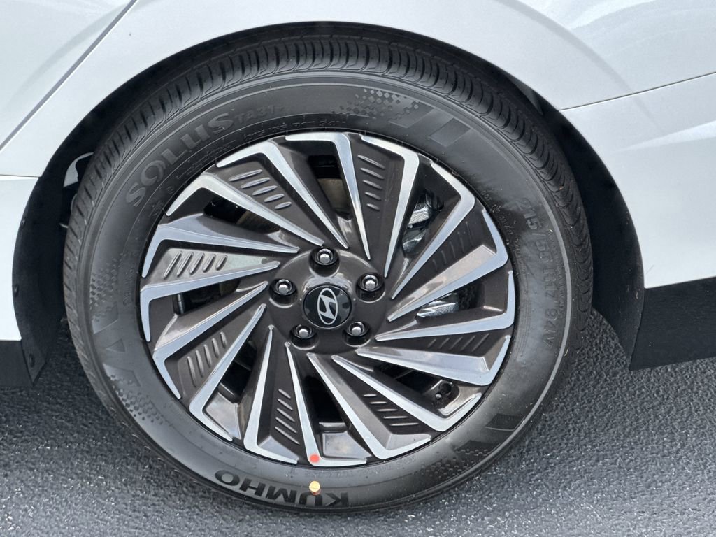 New 2026 Hyundai Sonata Limited FWD image 19