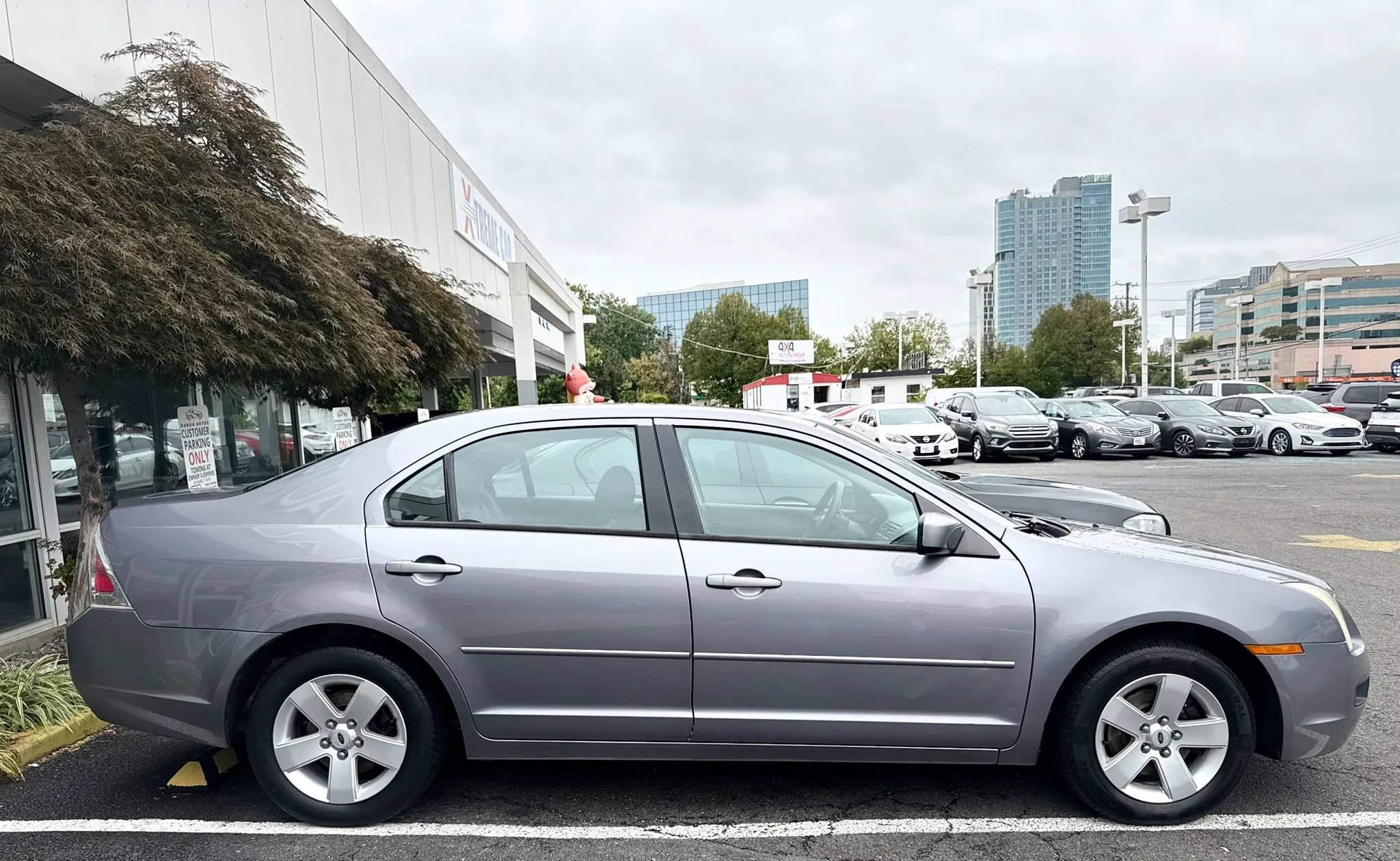Used 2006 Ford Fusion SE FWD image 8