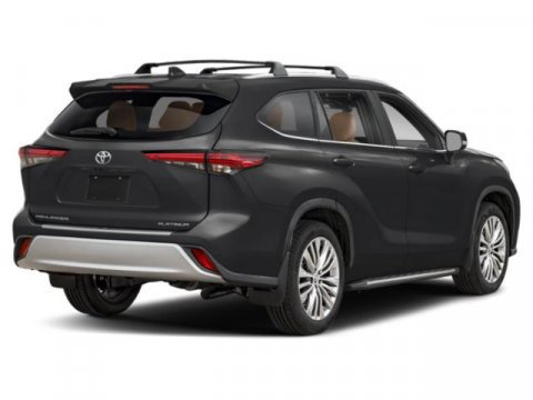 New 2025 Toyota Highlander Platinum image 3