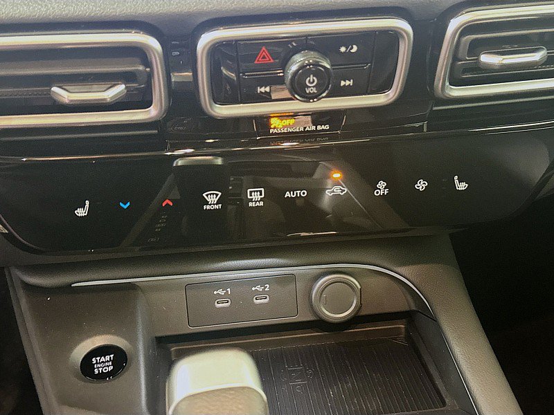 New 2026 Nissan Sentra SV w/ SV Convenience Package FWD image 17