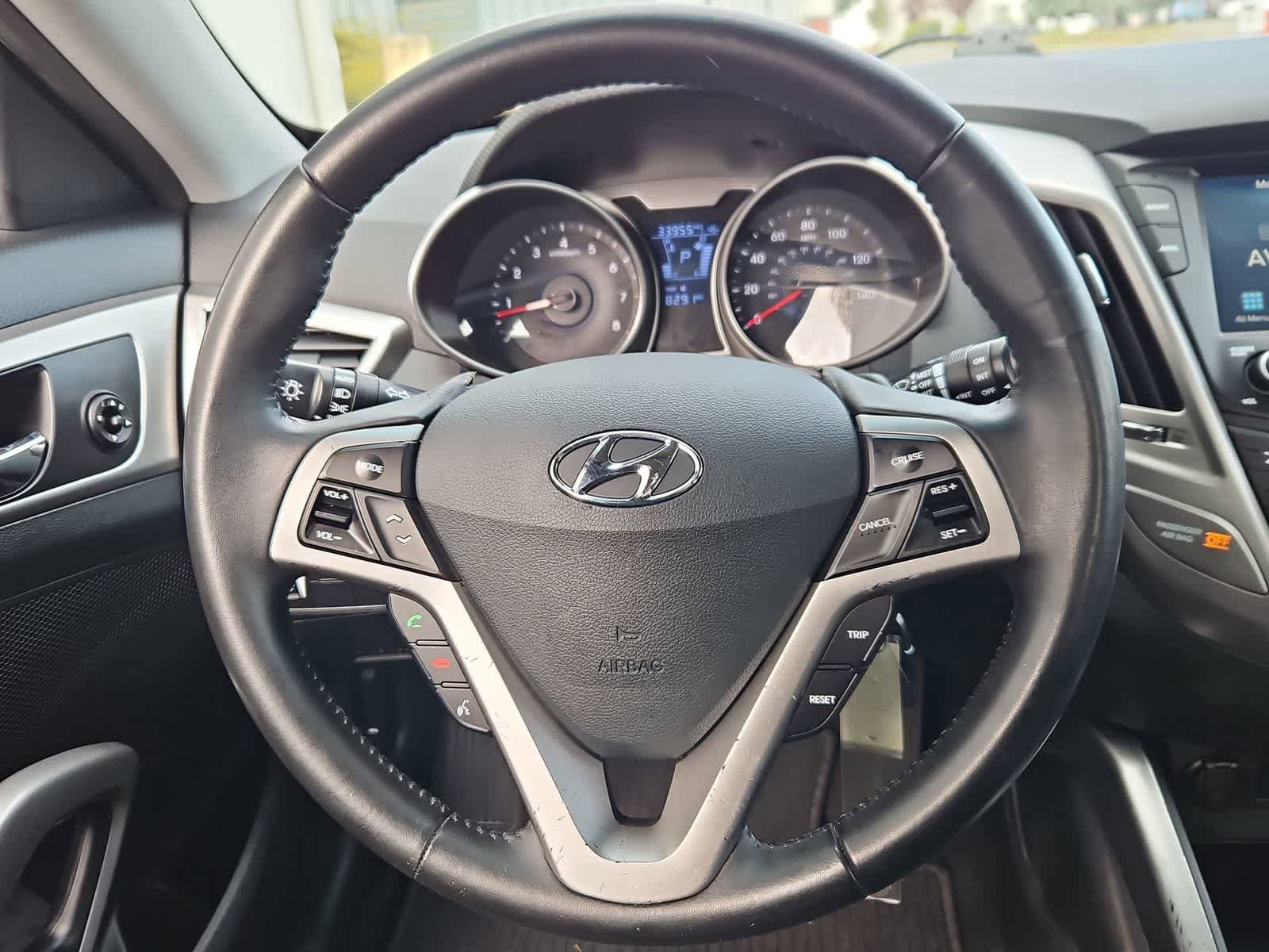 Used 2017 Hyundai Veloster image 22