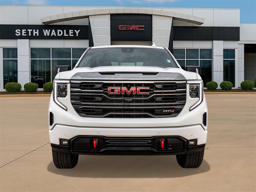 Used 2024 GMC Sierra 1500 AT4 w/ Technology Package image 2