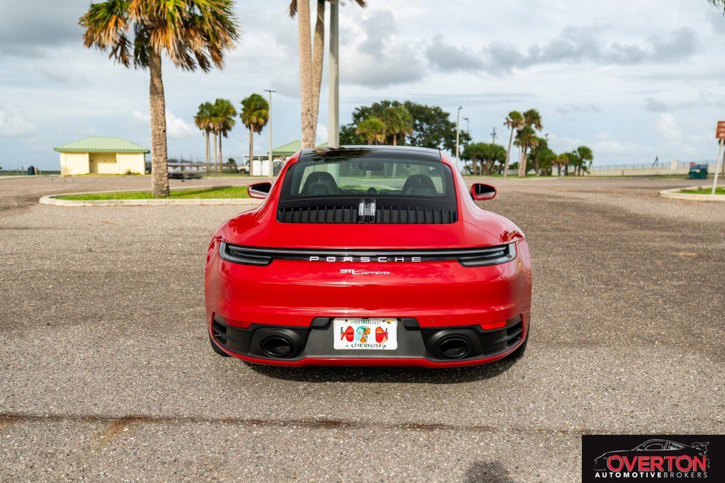Used 2024 Porsche 911 Carrera image 5