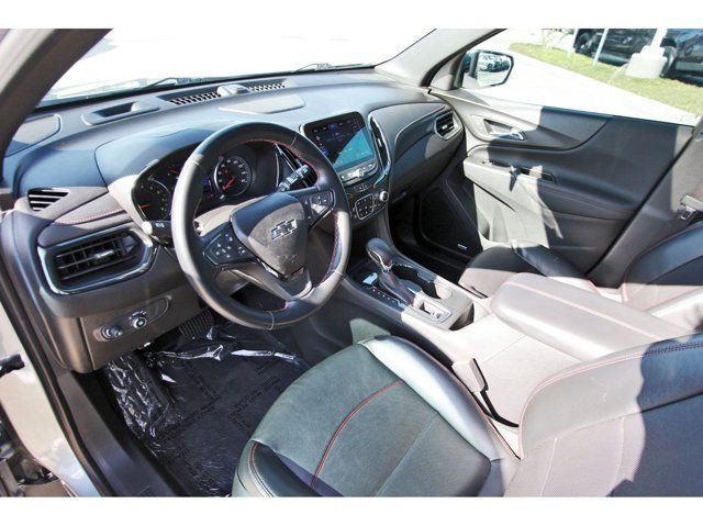 Used 2023 Chevrolet Equinox RS w/ RS Leather Package FWD image 15