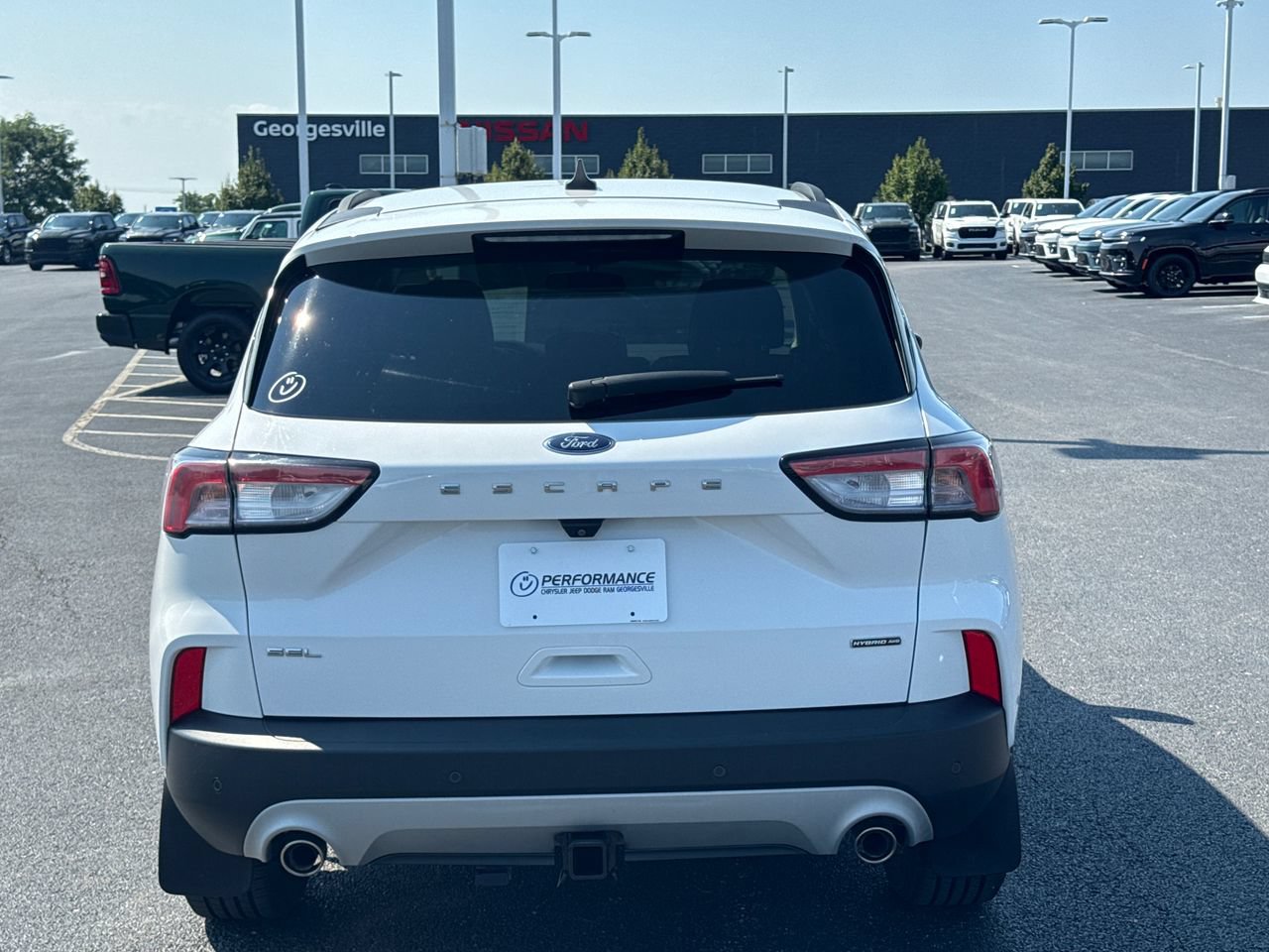 Used 2022 Ford Escape SEL w/ Class II Trailer Tow Package AWD/4WD image 4