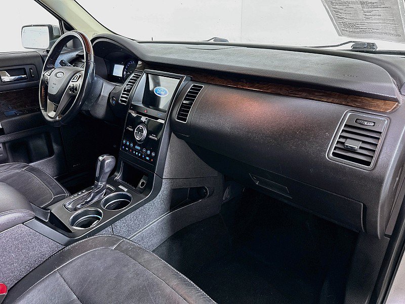Used 2018 Ford Flex Limited AWD/4WD image 30